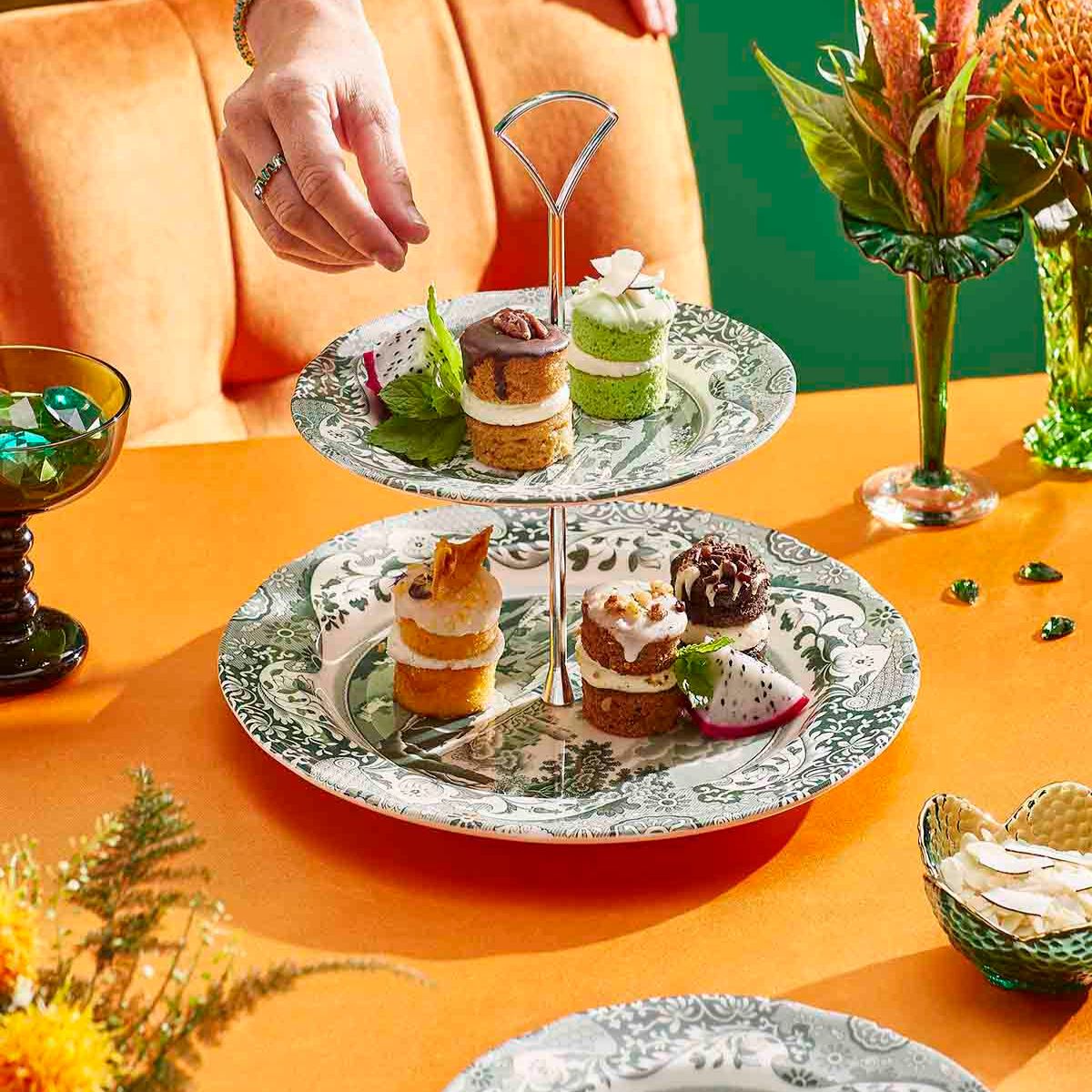 Heritage Green Italian 2 Tier Cake Stand image number null